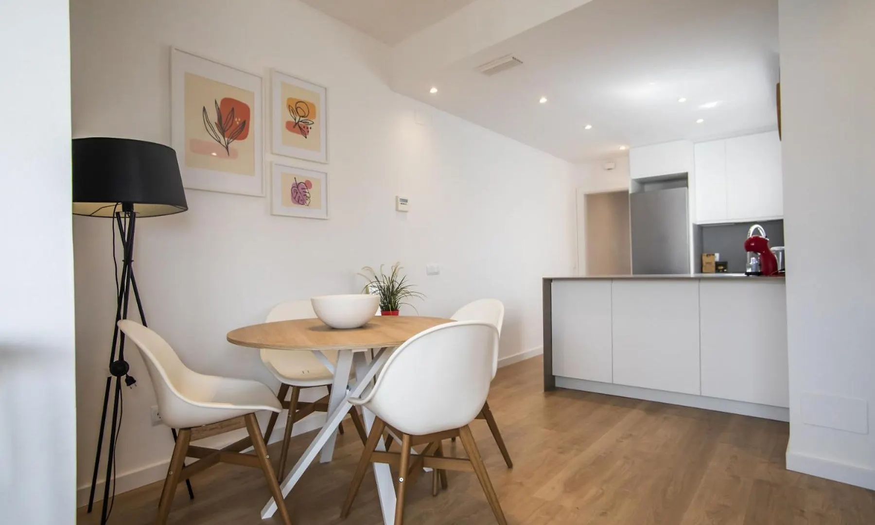 A1Mar1023 Breathtaking Rooftop In Sagrada Familia Barcelona Apartment