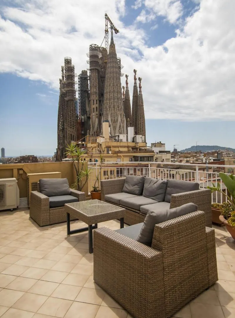 A1Mar1023 Breathtaking Rooftop In Sagrada Familia Barcelona Apartment